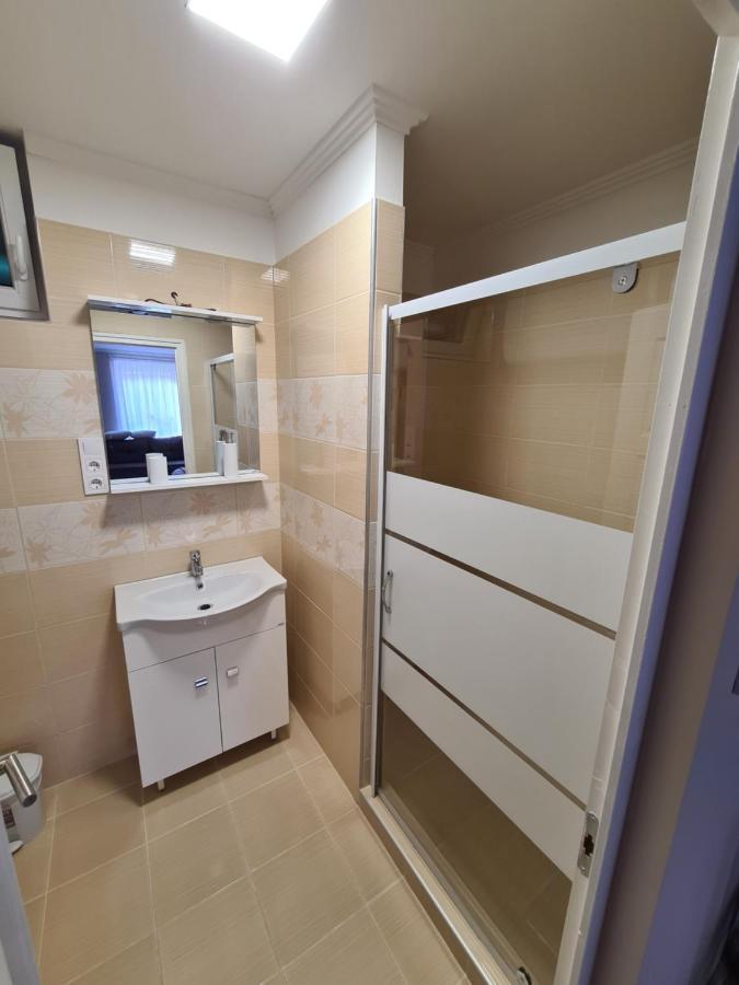 Napfeny Apartman Makó エクステリア 写真